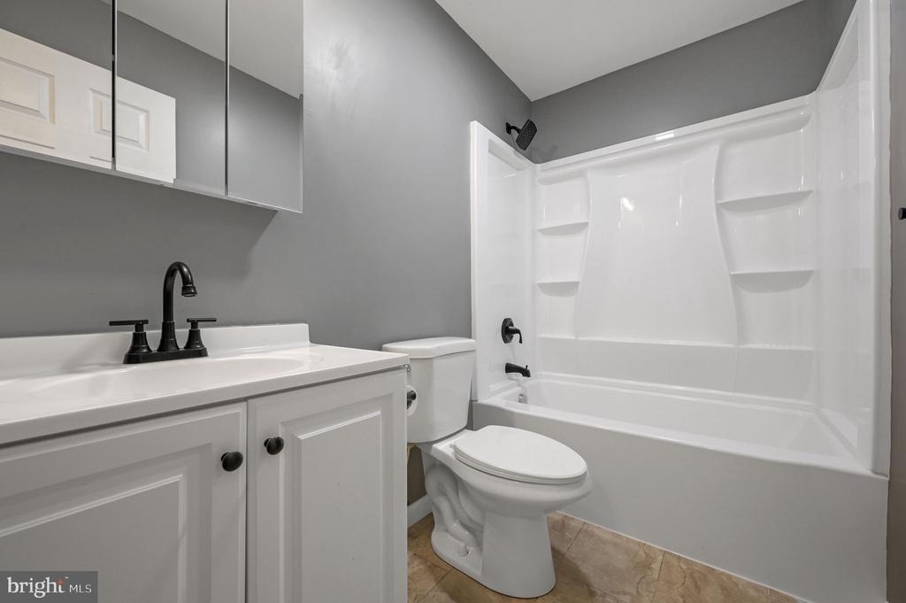 814 New Castle Avenue - Photo 4
