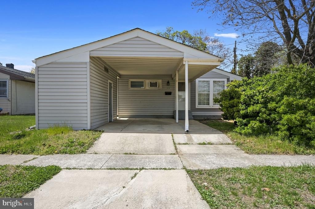 814 New Castle Avenue - Photo 0