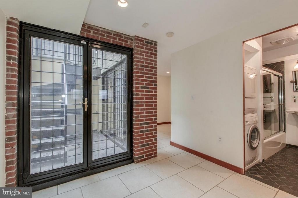 1401 35th Street Nw - Photo 18