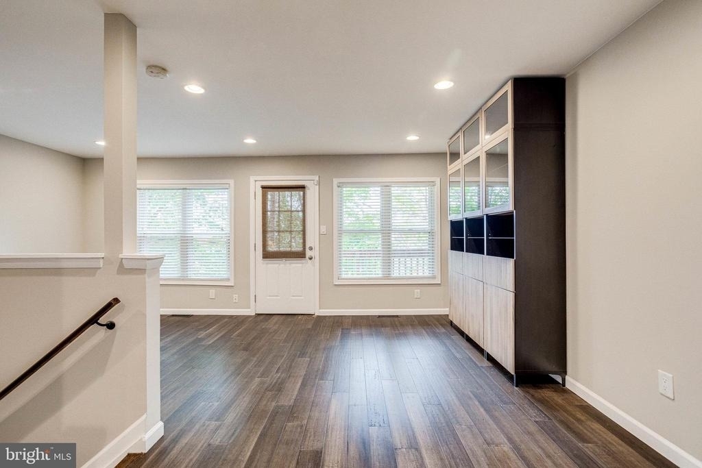 2648 Se Bowen Road Se - Photo 3