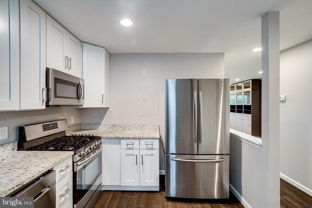 2648 Se Bowen Road Se - Photo 8