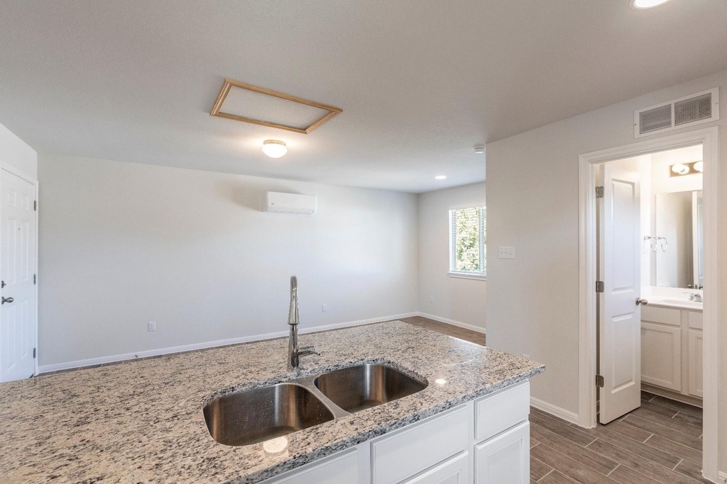 1725 Lakota Ln - Photo 19
