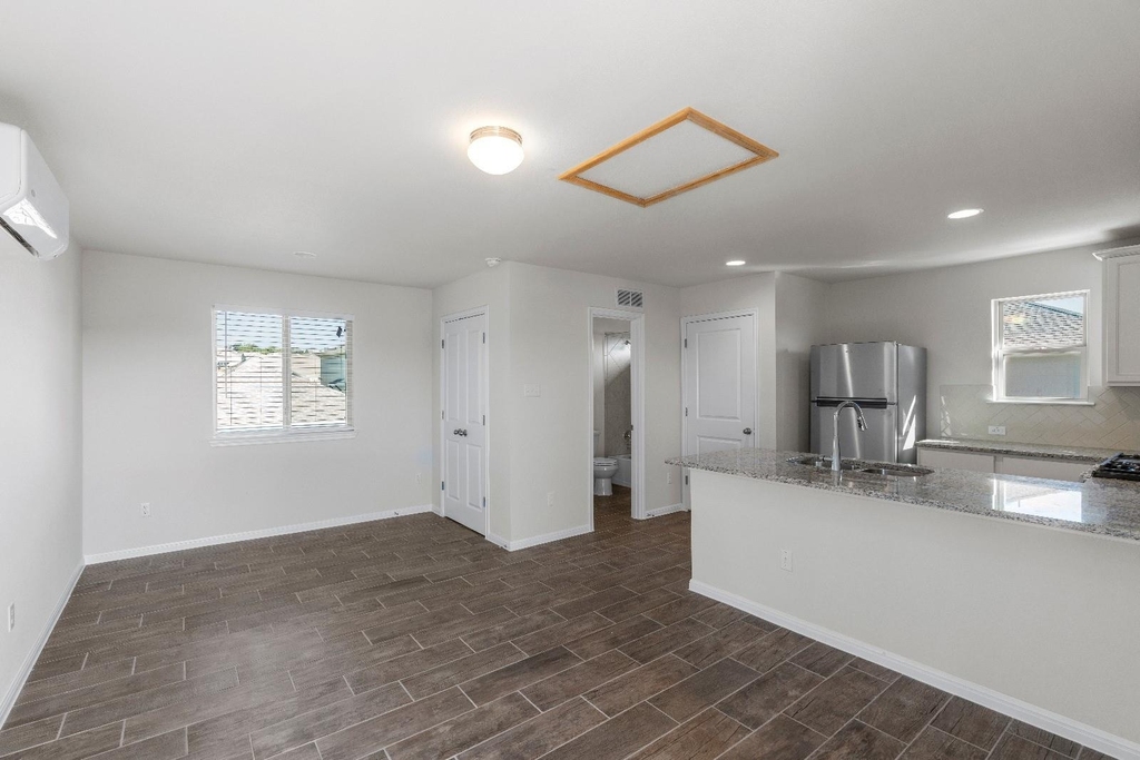 1725 Lakota Ln - Photo 18