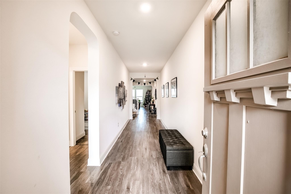 7616 Groundhog Way - Photo 3