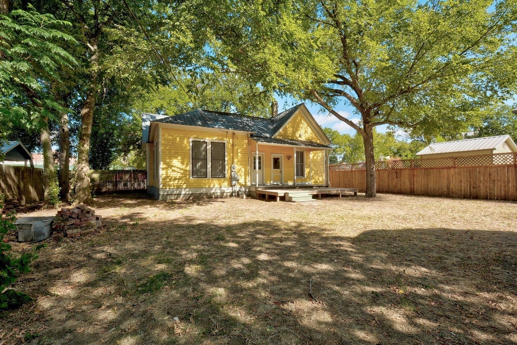 304 Olive St - Photo 22
