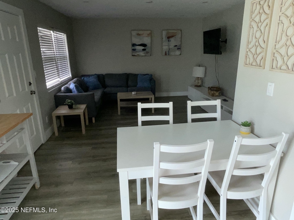 318 Arricola Avenue - Photo 24