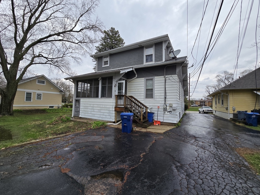 249 E Park Boulevard - Photo 4