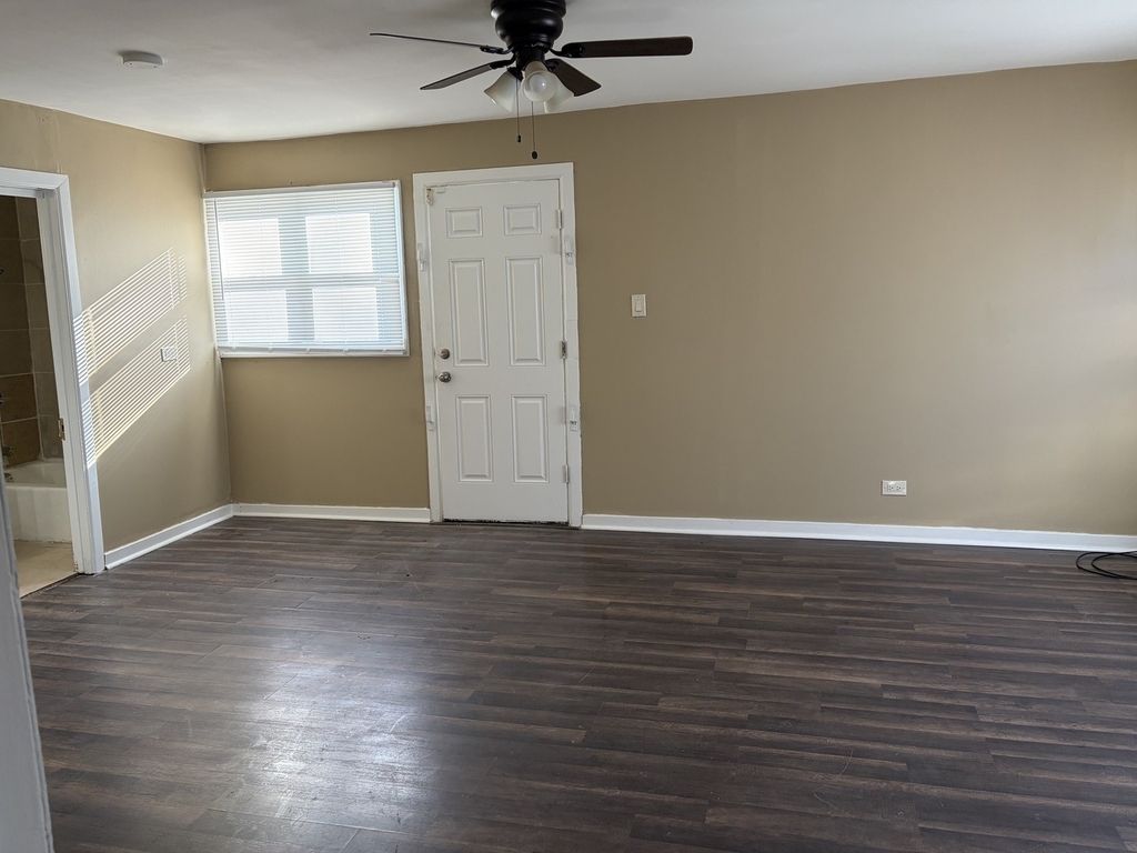 16130 Justine Street - Photo 10