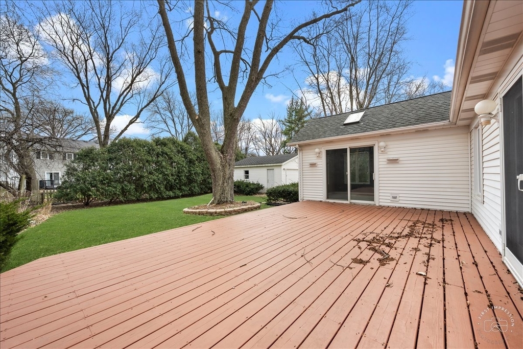 1120 N Brainard Street - Photo 14