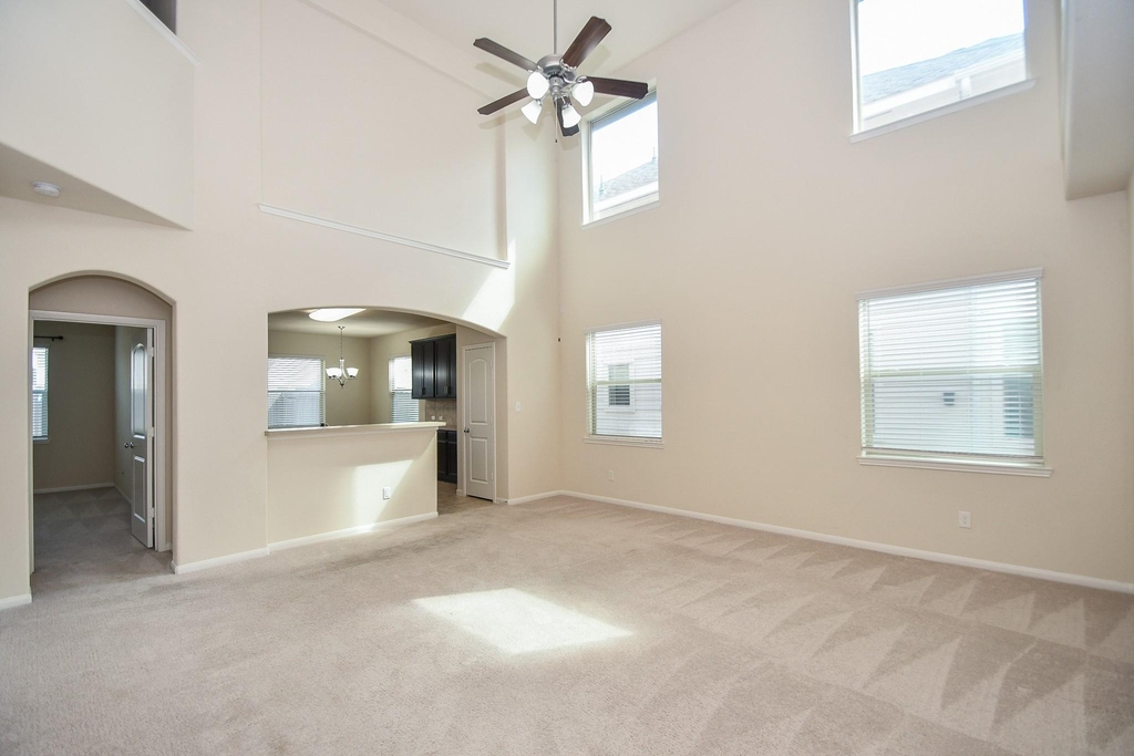 2738 Meandering Elm Trail - Photo 5