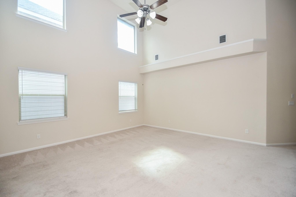 2738 Meandering Elm Trail - Photo 7