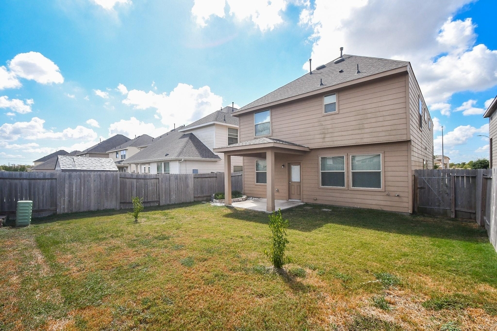 2738 Meandering Elm Trail - Photo 30