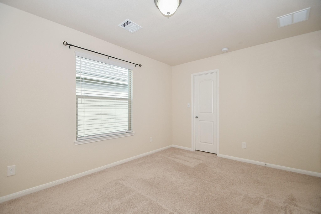 2738 Meandering Elm Trail - Photo 23