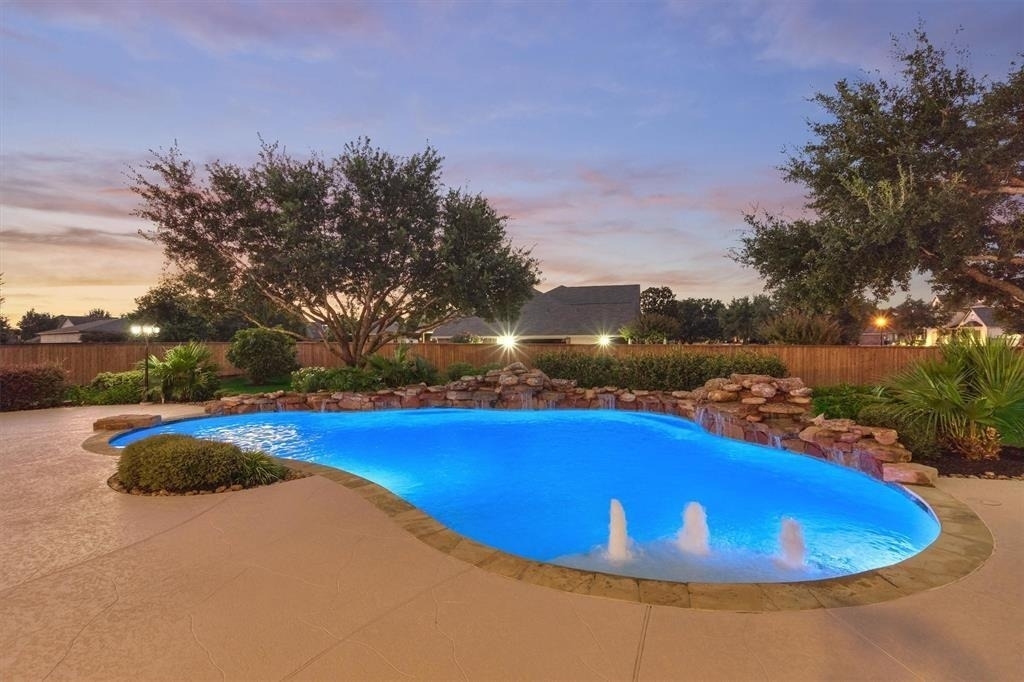 20806 E Cameron Ridge Drive - Photo 33