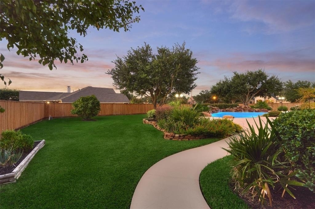 20806 E Cameron Ridge Drive - Photo 42