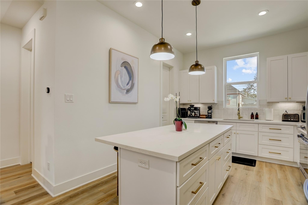 2013 Cochran Street - Photo 11