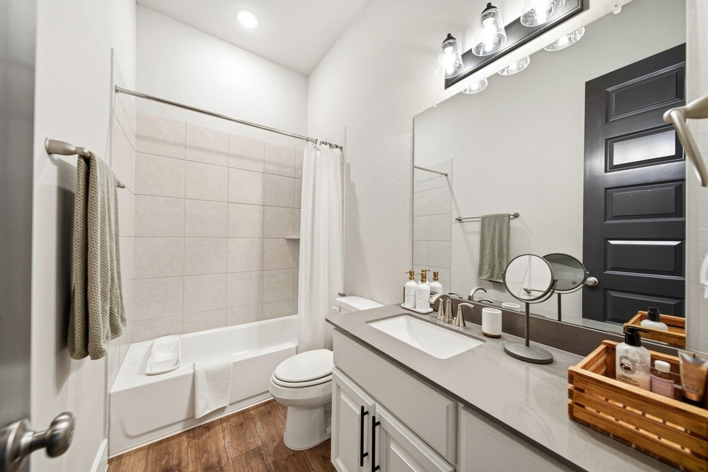 8902 Iron Forge Road - Photo 14