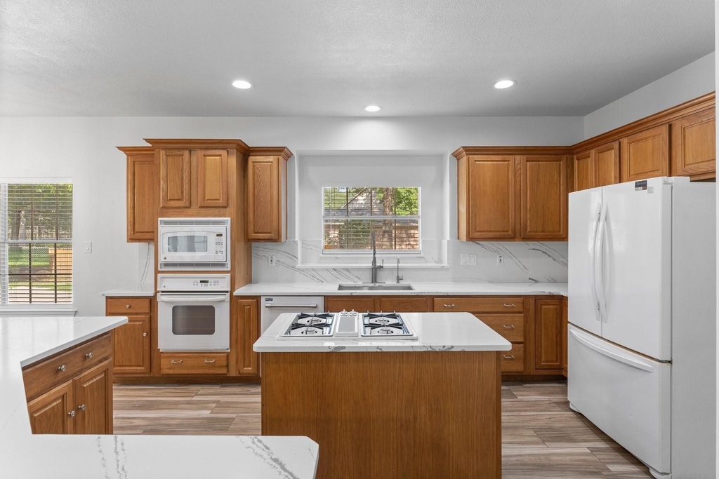 2333 Stableridge Drive - Photo 8