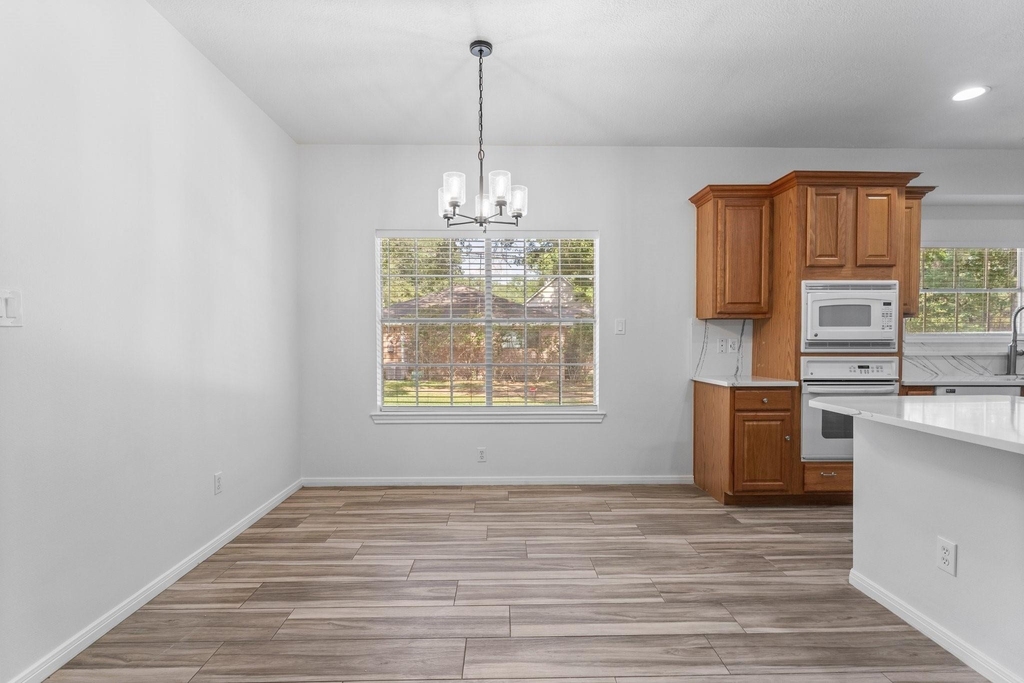 2333 Stableridge Drive - Photo 11