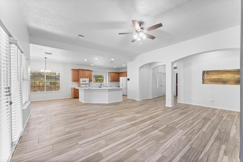 2333 Stableridge Drive - Photo 7