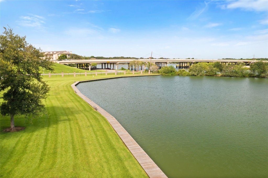 18800 Egret Bay Boulevard - Photo 22