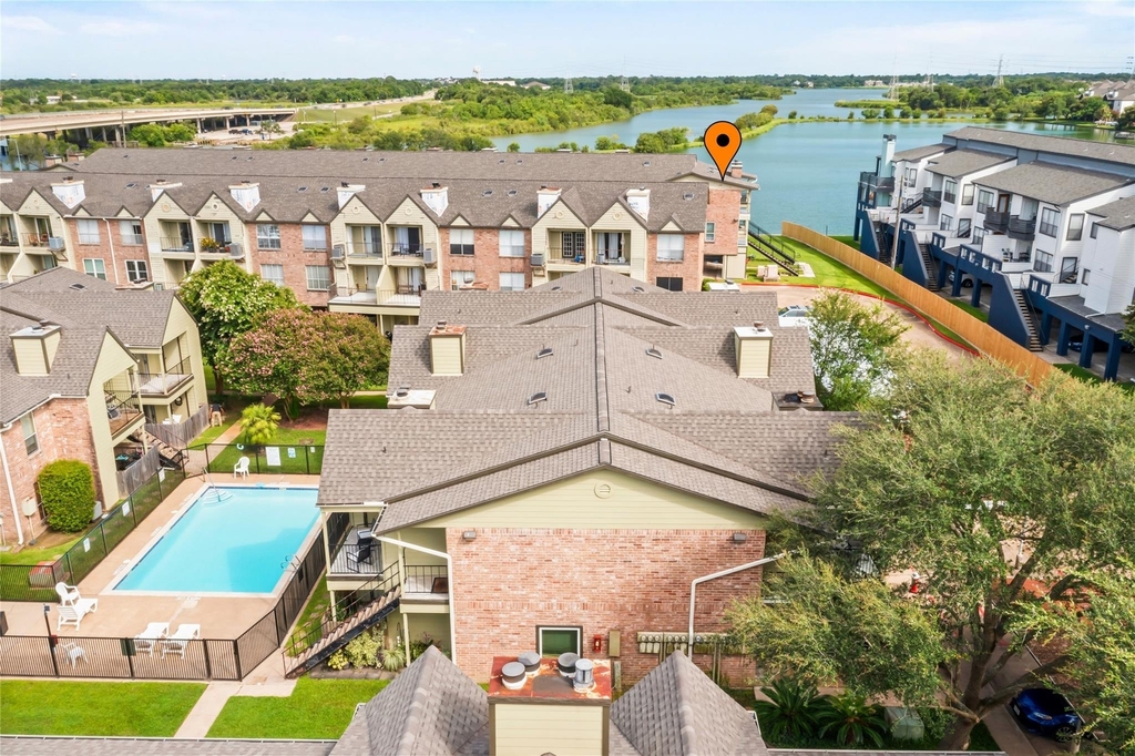 18800 Egret Bay Boulevard - Photo 1