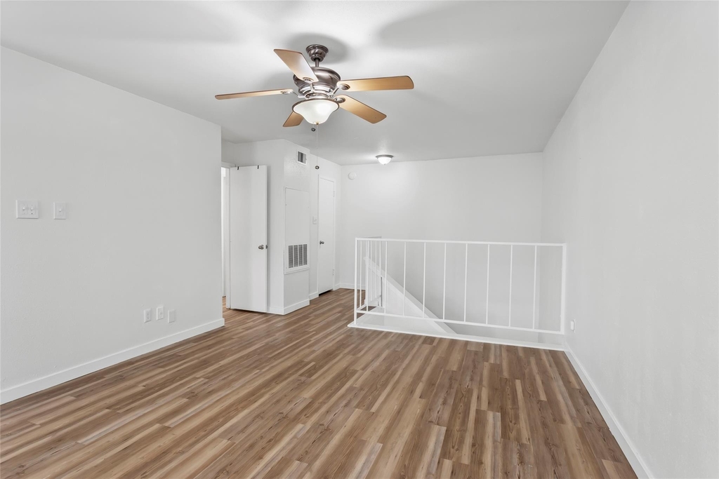 18800 Egret Bay Boulevard - Photo 14