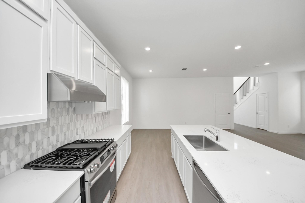 6414 Orchid Beach Drive - Photo 20