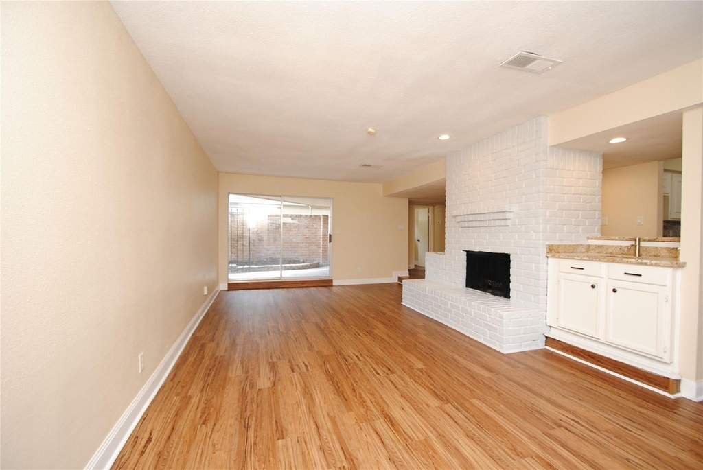 738 Country Place Drive Drive - Photo 16