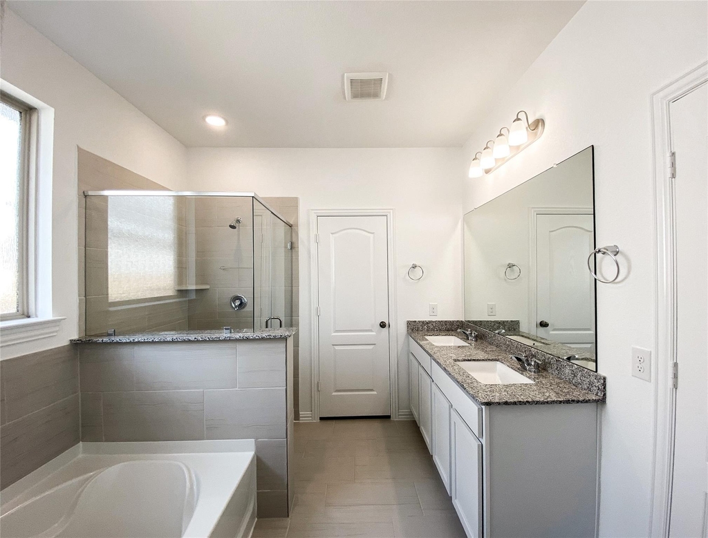 31302 Whitfield Court - Photo 14