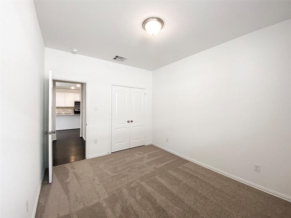 31302 Whitfield Court - Photo 19