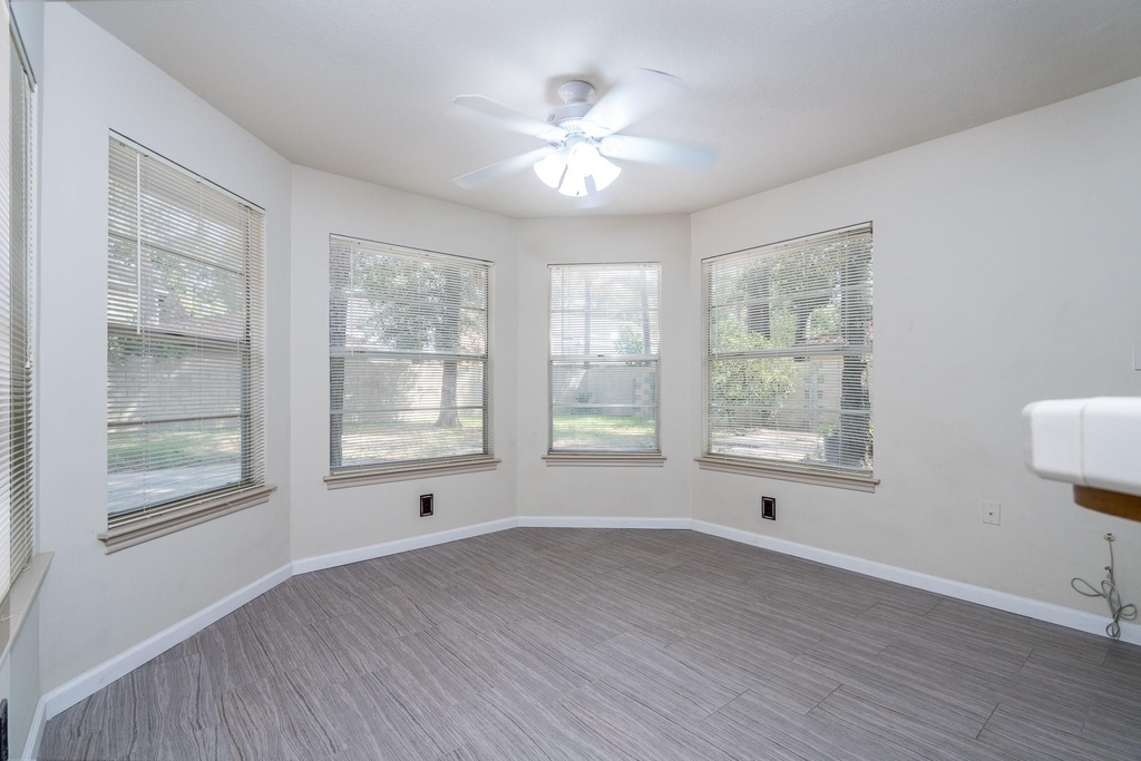 8330 Silver Shadows Lane - Photo 7