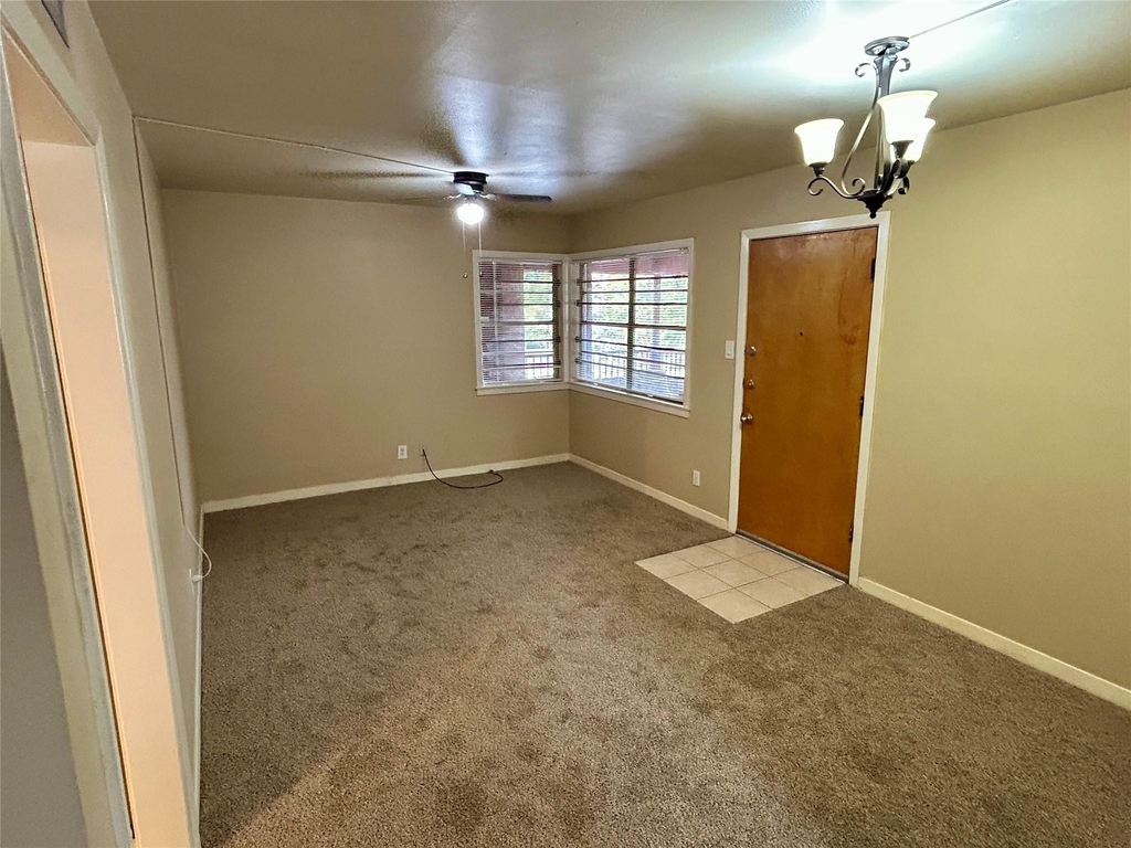 1411 Indiana Street - Photo 2