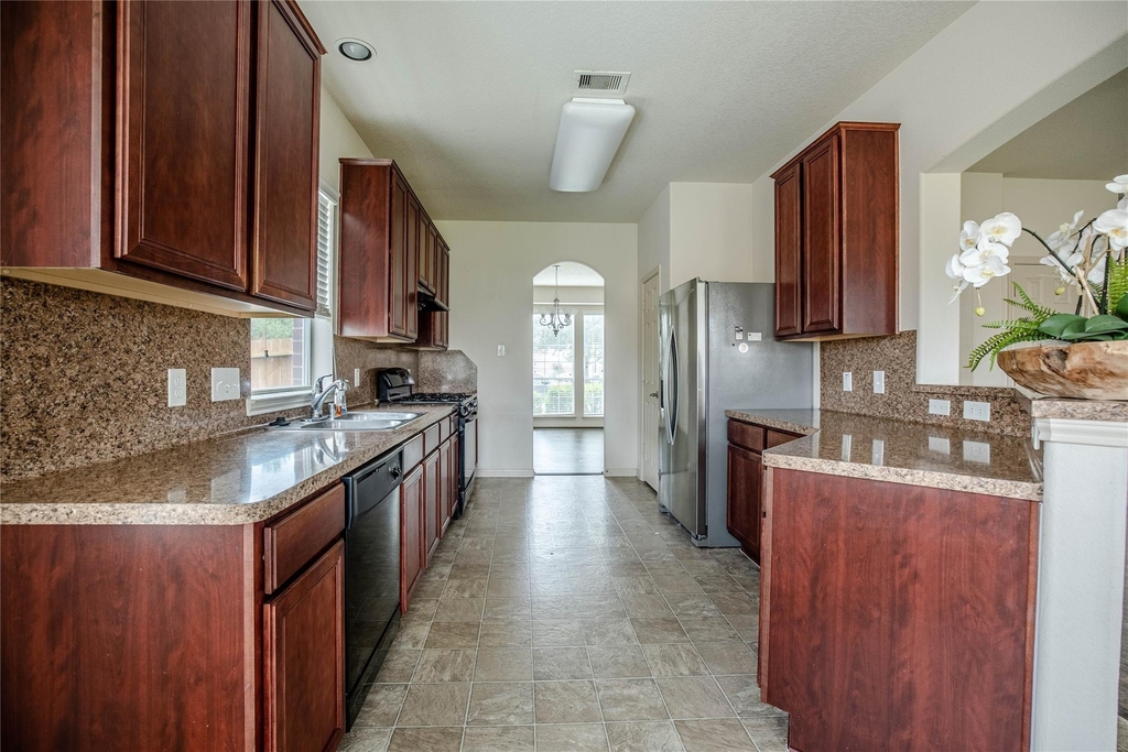 22714 Pantego Lane - Photo 8