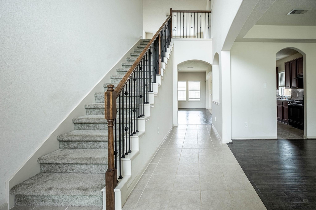 22714 Pantego Lane - Photo 2
