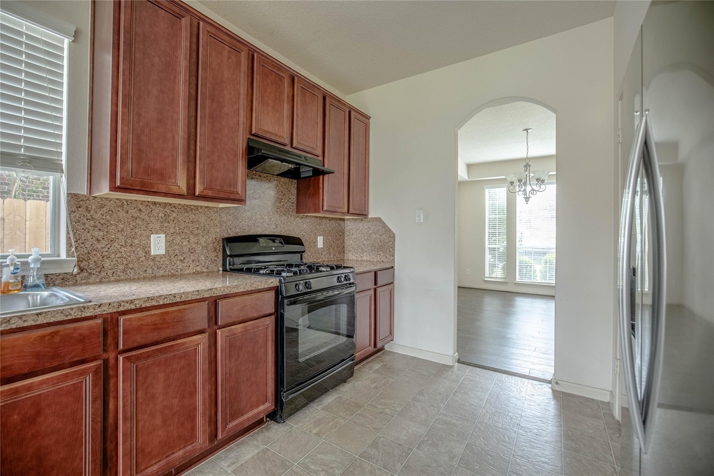 22714 Pantego Lane - Photo 9
