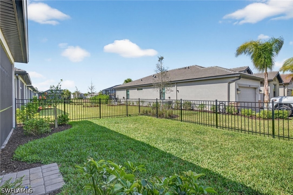 20548 Pebble Glen Drive - Photo 32