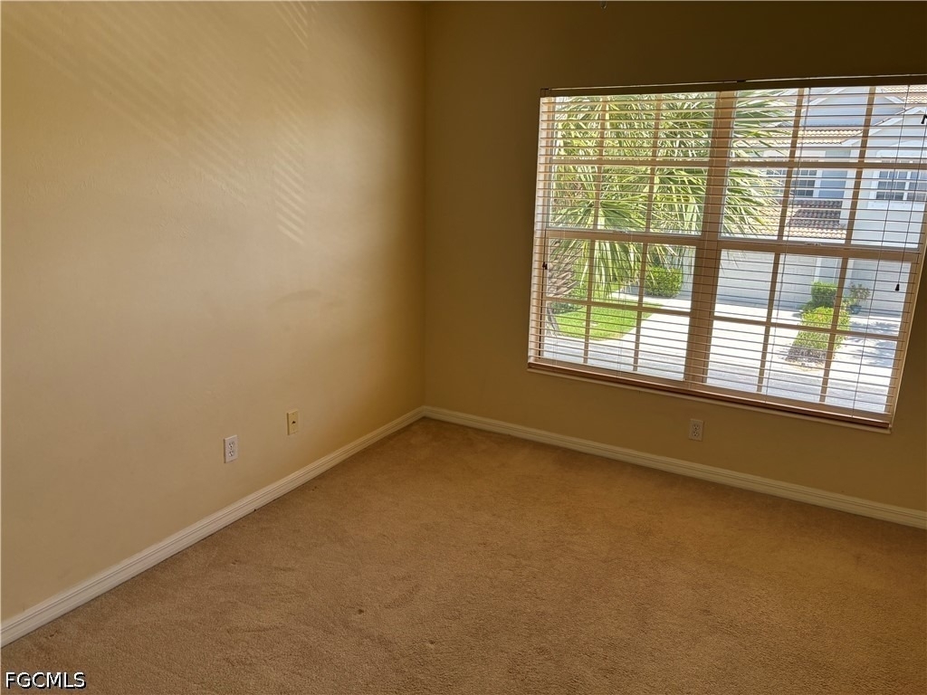 8271 Village Edge Circle - Photo 8