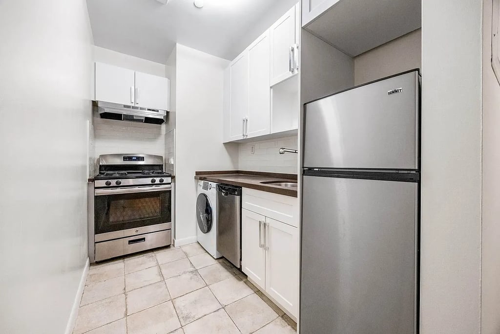 106 Fulton Street - Photo 1