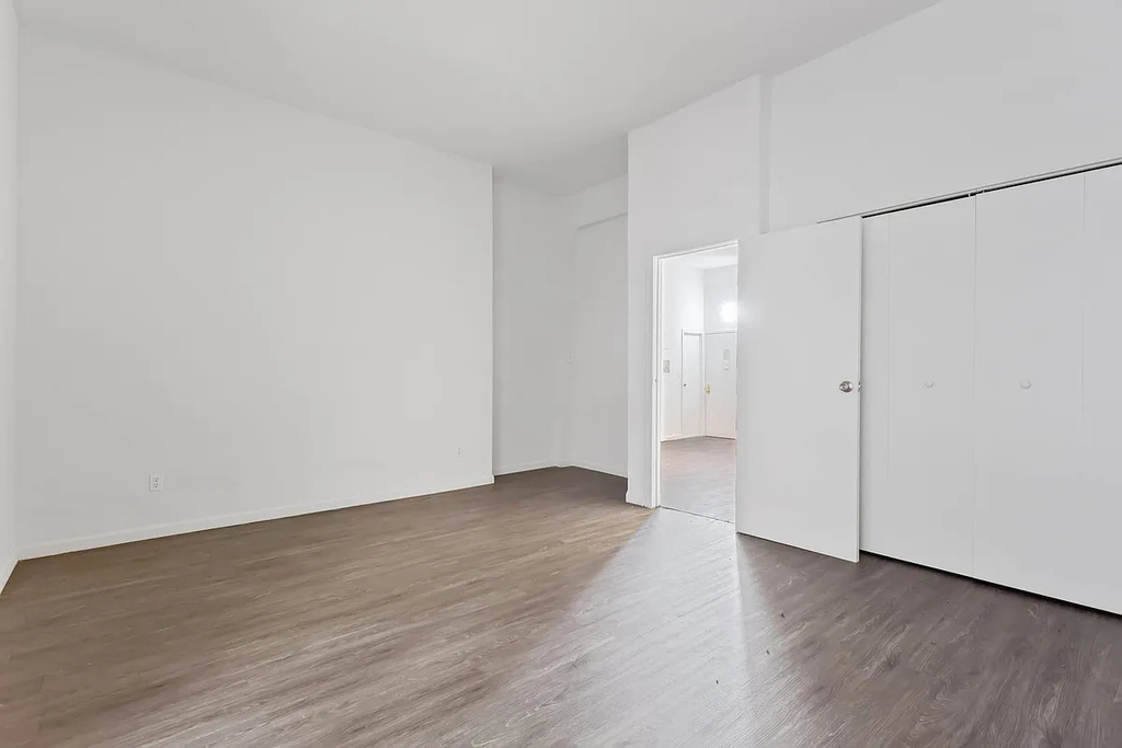 33 Gold Street - Photo 7