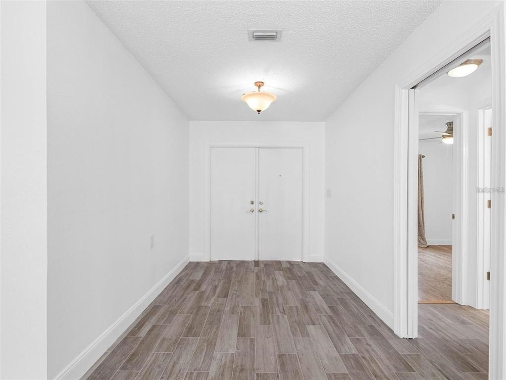 562 Johns Pass Avenue - Photo 12