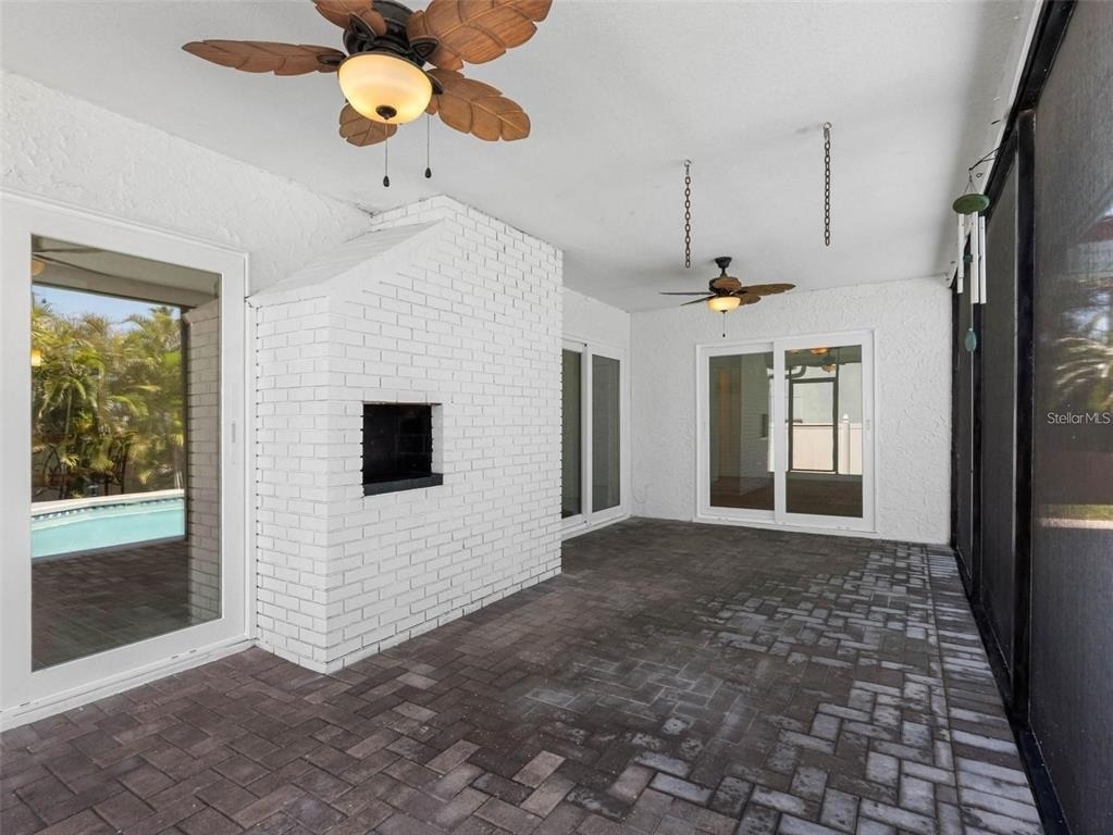 562 Johns Pass Avenue - Photo 34