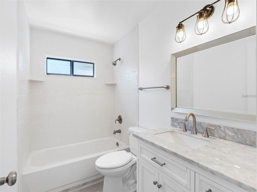 562 Johns Pass Avenue - Photo 22
