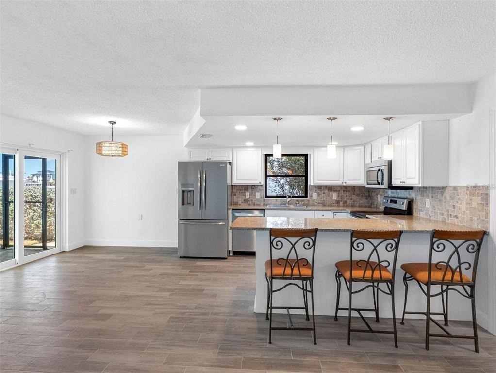 562 Johns Pass Avenue - Photo 23