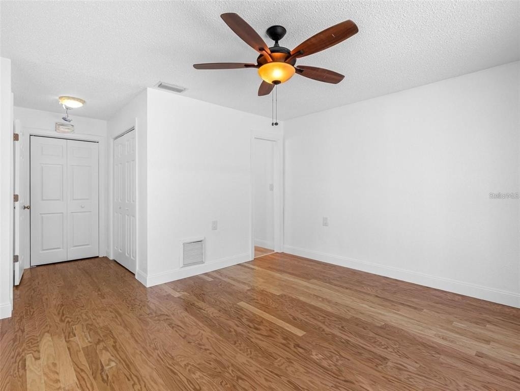 562 Johns Pass Avenue - Photo 27