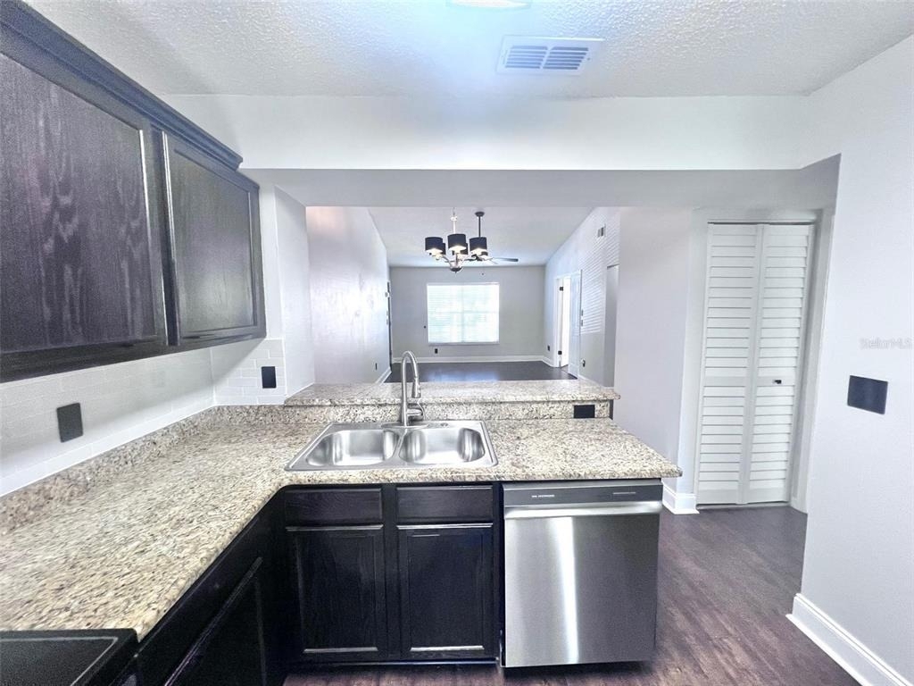 7828 Hardwick Drive - Photo 24