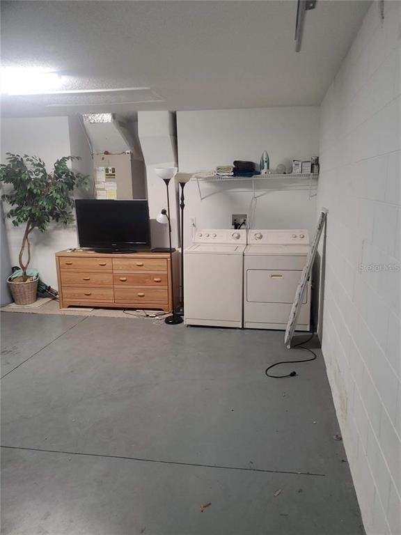 2618 Emerald Island Boulevard - Photo 32
