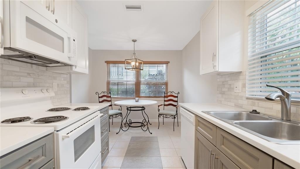 840 Center Avenue - Photo 10