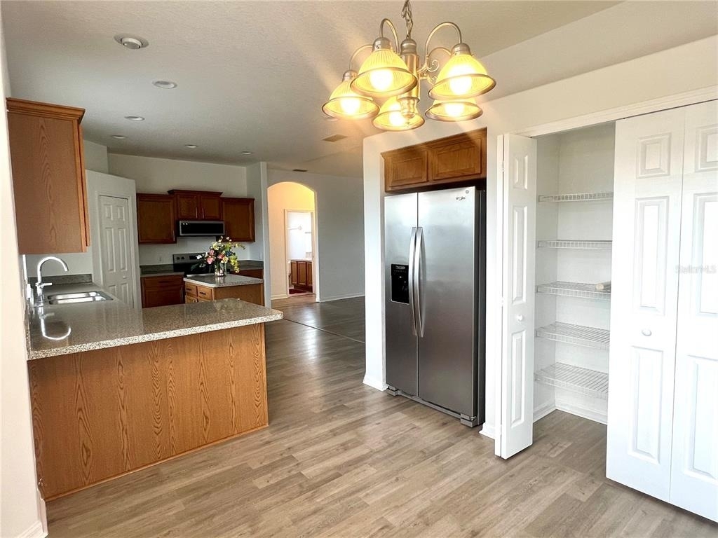 2234 N Normandy Boulevard - Photo 6