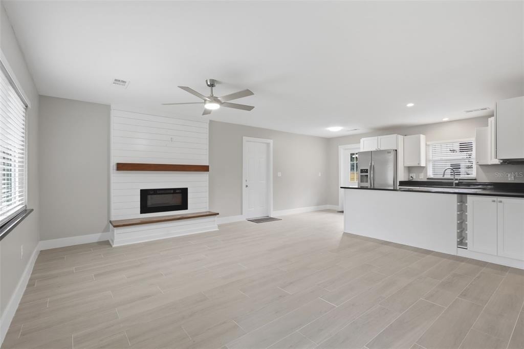 550 E Minnesota Avenue - Photo 28